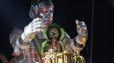 Desfile da Acadêmicos de Niterói — Foto: Alexandre Cassiano / Agência O Globo
