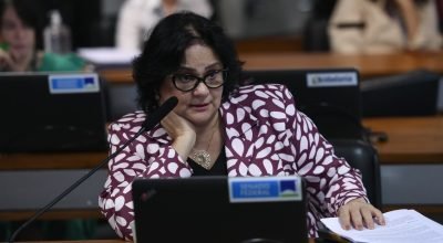 Ex-ministra Damares Alves, hoje senadora: pasta dirigida por ela no governo Bolsonaro aparece em ...