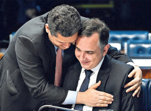 Davi Alcolumbre e Rodrigo Pacheco no Senado Federal — Foto: Carlos Moura/Agência Senado