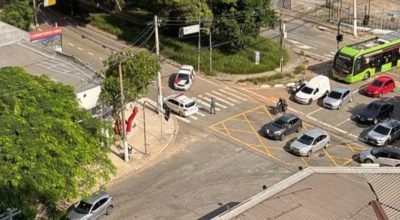 1 de 1 Imagem colorida mostra PM após tiroteio no Butantã. Metrópoles - Foto: Reprodução