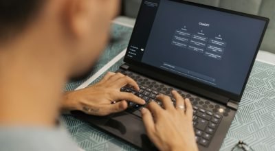 Consultas ao ChatGPT podem ser complementares, mas nunca definitivas. — Foto: Pexels