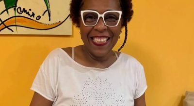 16/03/2026 - A Médica Andrea Marins Dias, de 61 anos, tinha acabado de sair da casa dos pais e, ...